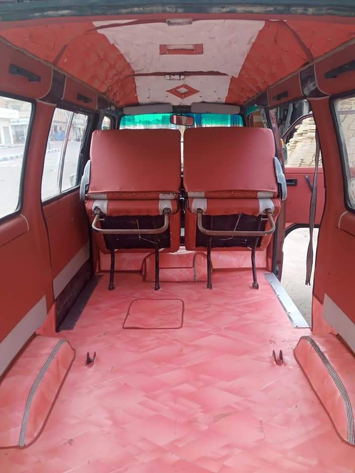 تنجيد كراسي السيارات